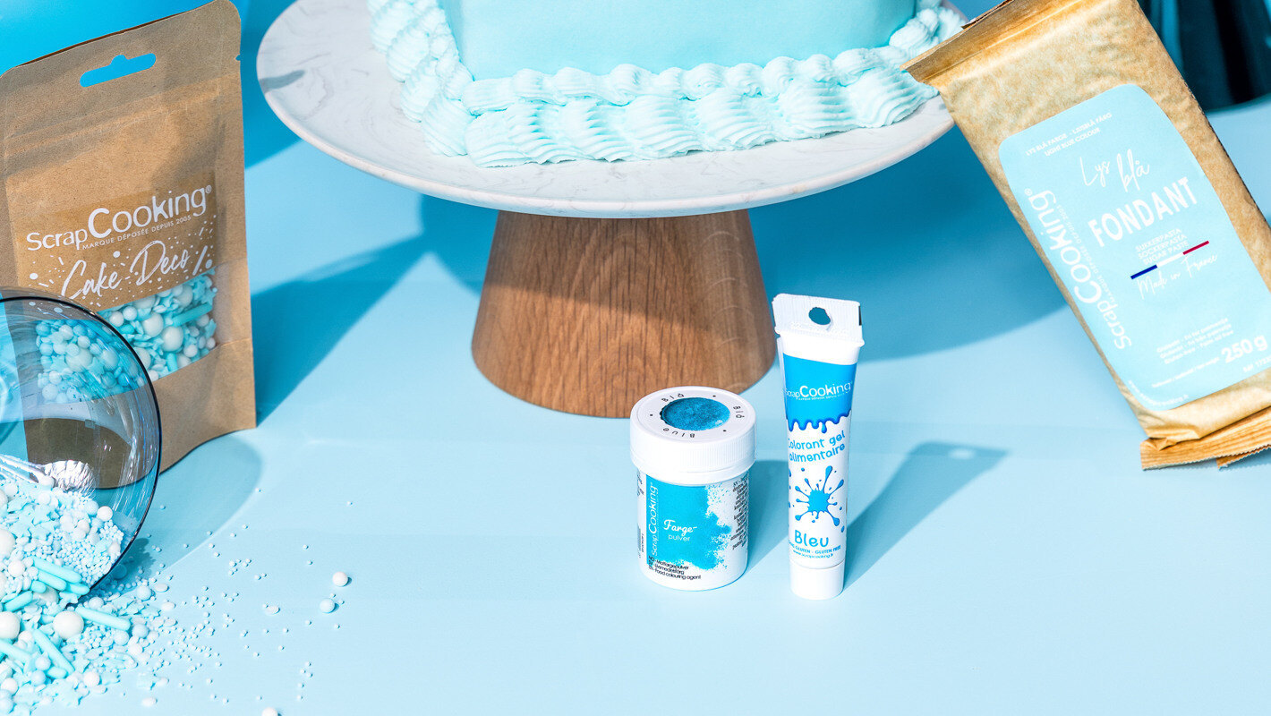 Färga kakor och bakverk? Allt du behöver veta om färggel och färgpulver