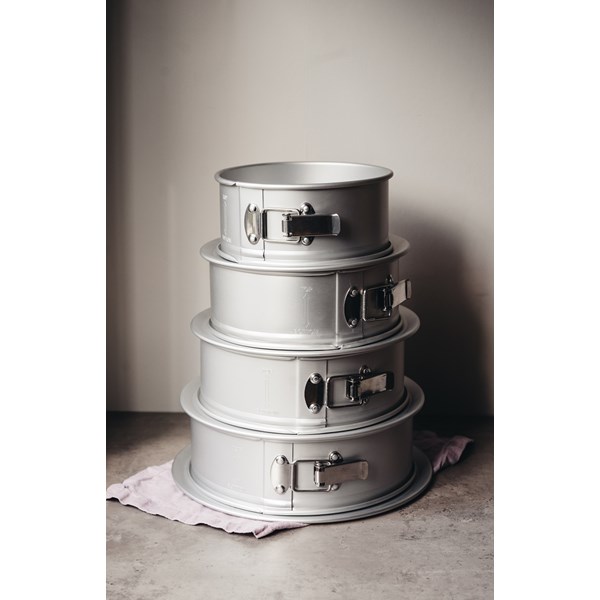 Heirol Springform Cake Pan 25 cm